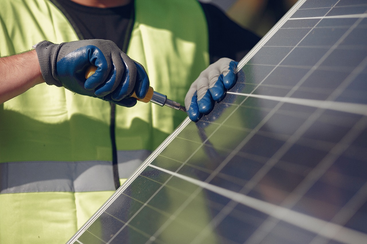 Formation Gratuite en Installation de Panneaux Solaires